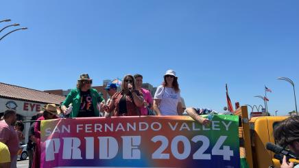 Assemblymember Laura Friedman in Pride parade