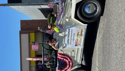 Assemblymember Laura Friedman in 4th of July parade